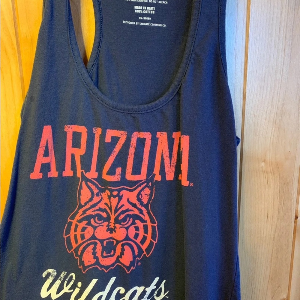 U of A tank top